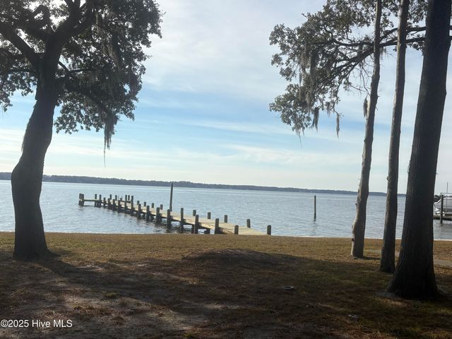 314 Sunnyside Drive, Washington, NC 27889