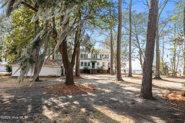 314 Sunnyside Drive, Washington, NC 27889