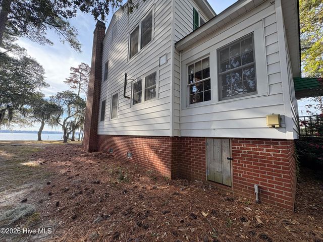 314 Sunnyside Drive, Washington, NC 27889