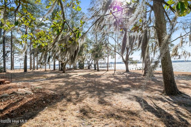 314 Sunnyside Drive, Washington, NC 27889