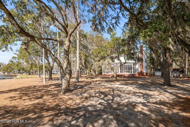 314 Sunnyside Drive, Washington, NC 27889