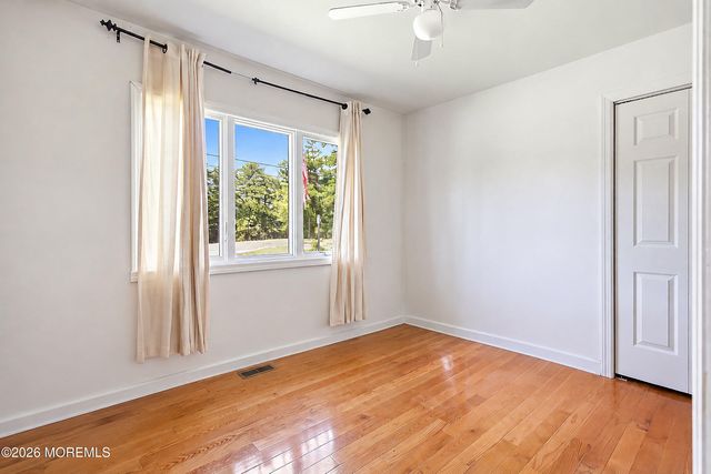 1417 Anchor Avenue, Beachwood, NJ 08722