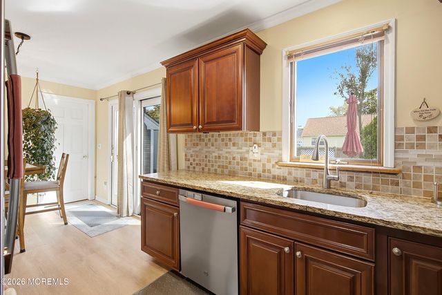 1417 Anchor Avenue, Beachwood, NJ 08722