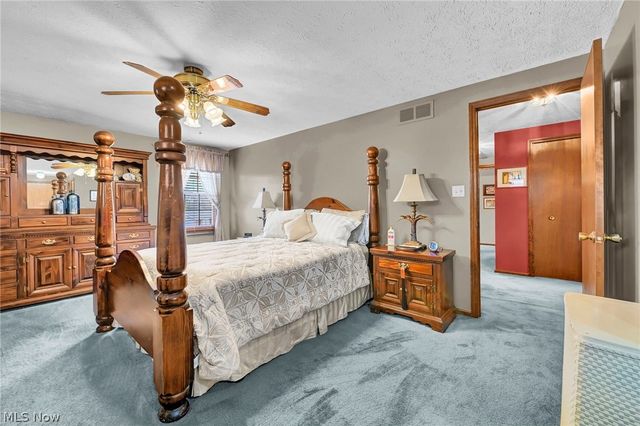 15888 Inglewood Drive, Strongsville, OH 44136