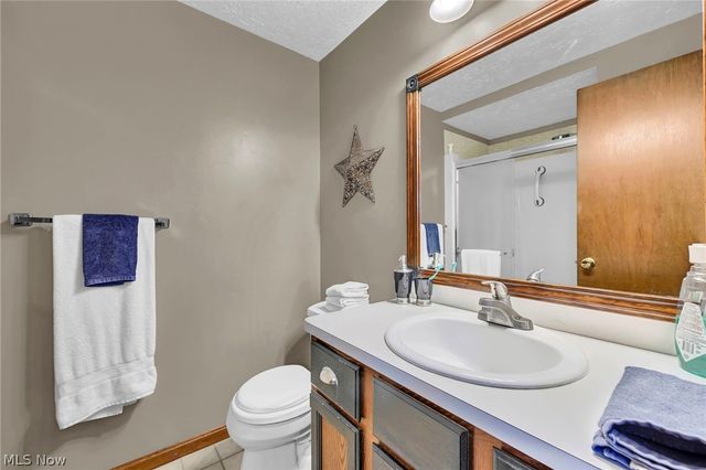 15888 Inglewood Drive, Strongsville, OH 44136