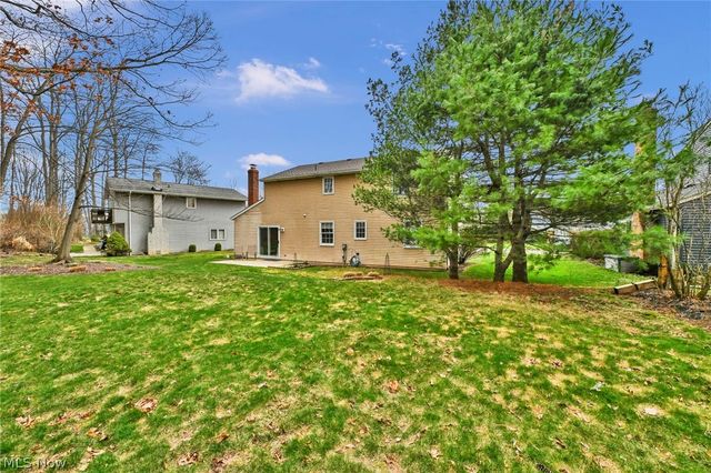 15888 Inglewood Drive, Strongsville, OH 44136