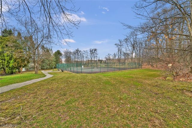 15888 Inglewood Drive, Strongsville, OH 44136