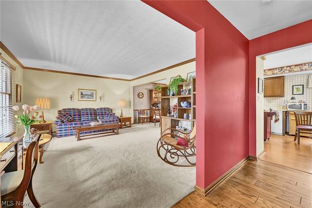 15888 Inglewood Drive, Strongsville, OH 44136