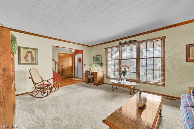 15888 Inglewood Drive, Strongsville, OH 44136