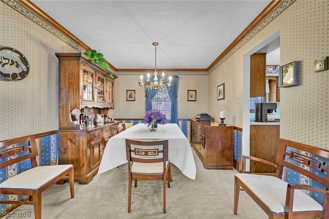 15888 Inglewood Drive, Strongsville, OH 44136