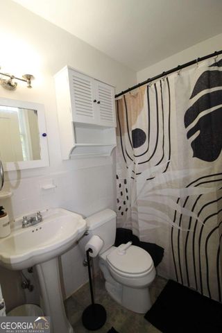 936 E Lake Drive, Decatur, GA 30030