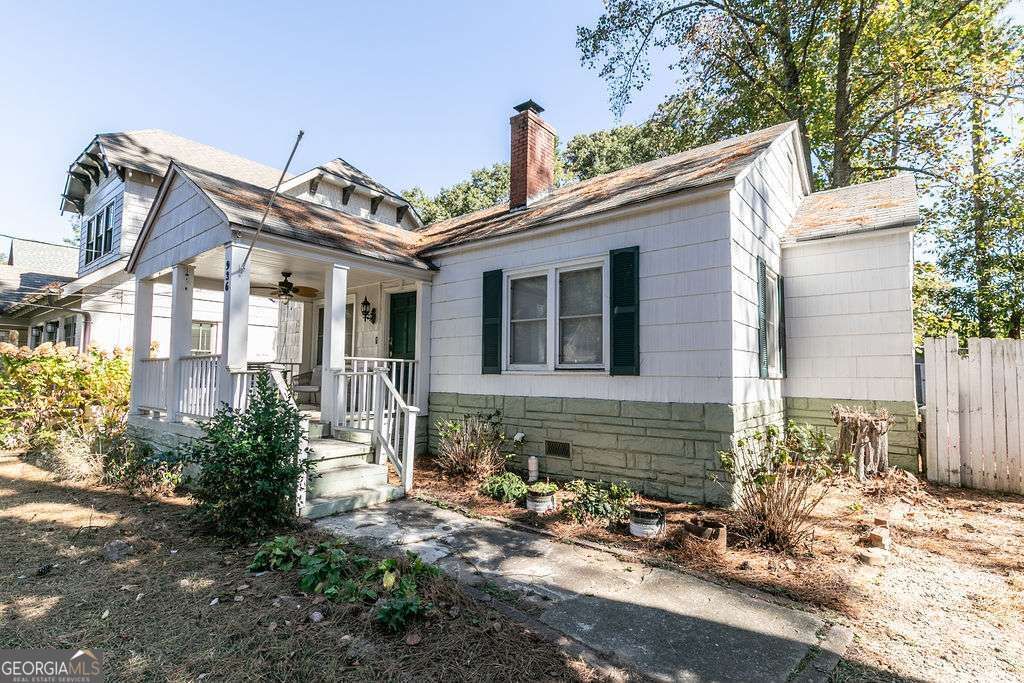 936 E Lake Drive, Decatur, GA 30030