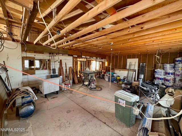 615 Grinnel Ave, Lovelock, NV 89419