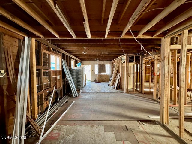 615 Grinnel Ave, Lovelock, NV 89419