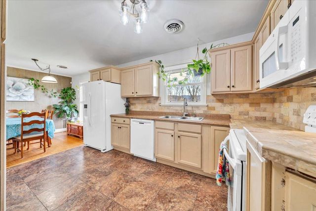 1311 Penley BLVD, Salem, VA 24153