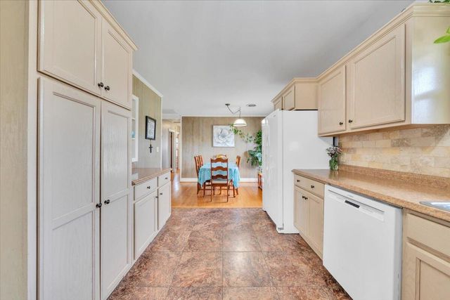 1311 Penley BLVD, Salem, VA 24153