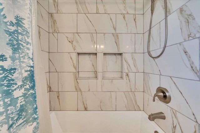 1311 Penley BLVD, Salem, VA 24153