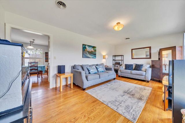 1311 Penley BLVD, Salem, VA 24153