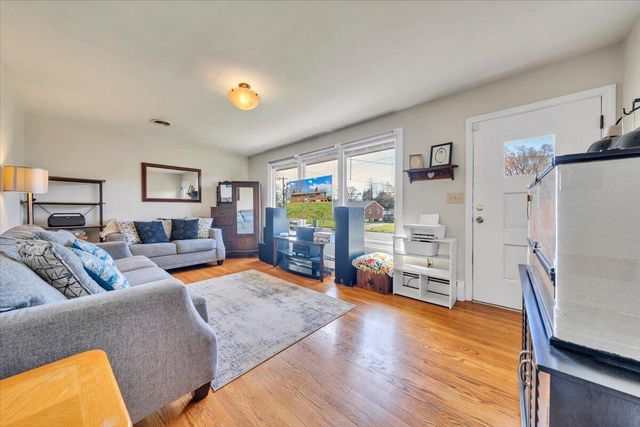 1311 Penley BLVD, Salem, VA 24153