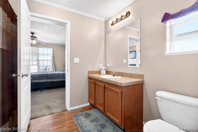 24494 Edwin, Brownstown, MI 48134