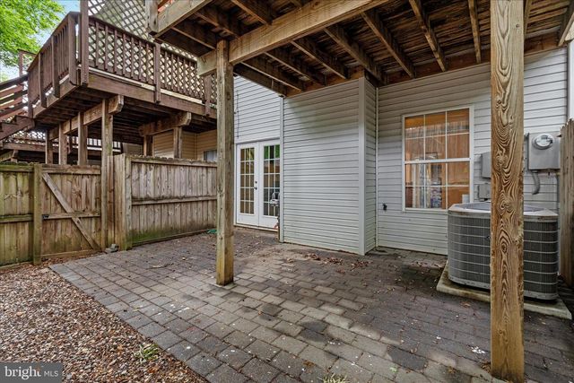 406 BEN NEUIS PL, Fredericksburg, VA 22405