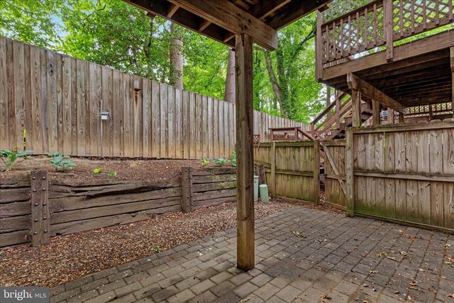 406 BEN NEUIS PL, Fredericksburg, VA 22405