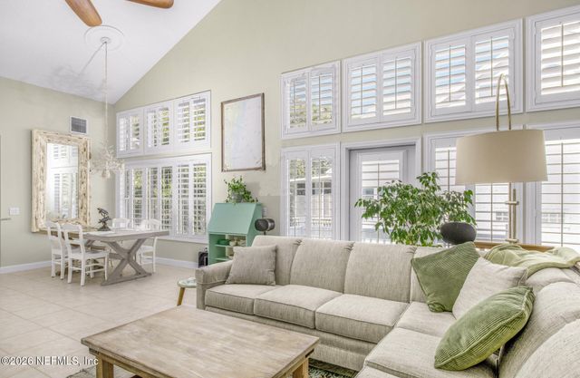 2999 1ST Avenue B, Fernandina Beach, FL 32034