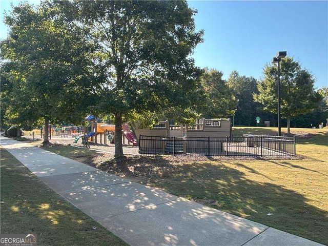 592 Hanover Drive, Villa Rica, GA 30180