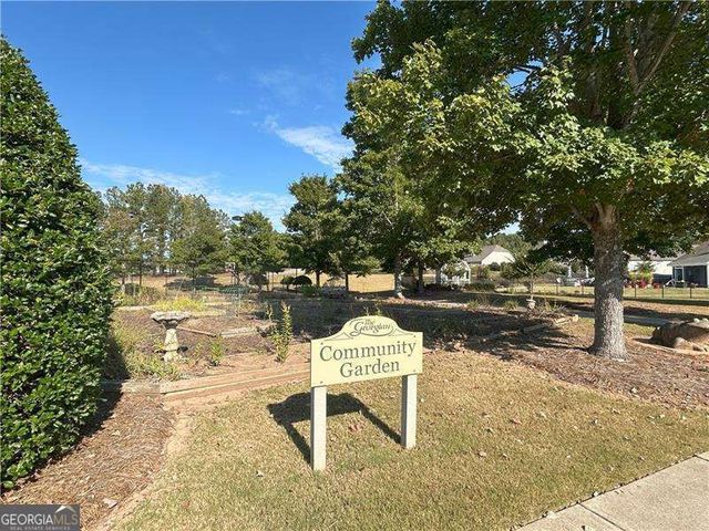 592 Hanover Drive, Villa Rica, GA 30180