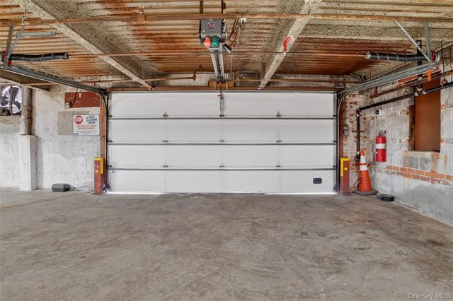 1122 Yonkers Avenue 6F, Yonkers, NY 10704