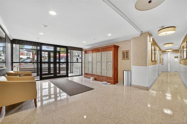 1122 Yonkers Avenue 6F, Yonkers, NY 10704