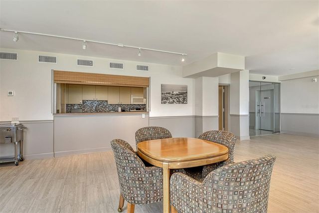 1000 LONGBOAT CLUB ROAD 304, Longboat Key, FL 34228