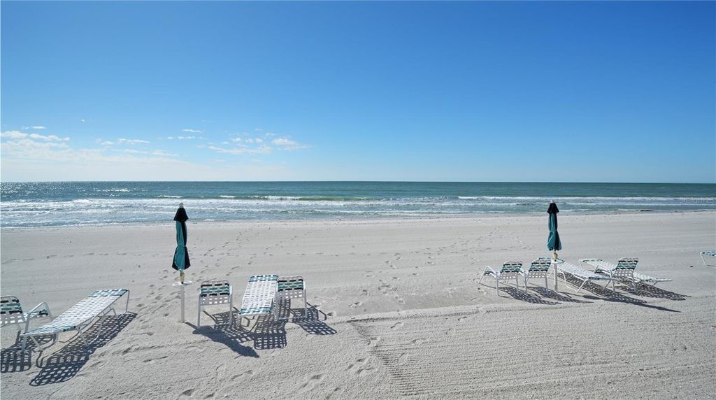 Image 10 of property listing at 1000 LONGBOAT CLUB ROAD 304, Longboat Key, FL 34228