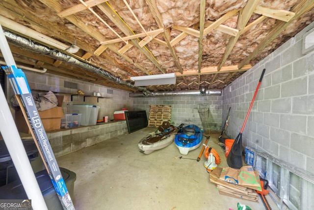 184 Crooked Creek Bay Road, Eatonton, GA 31024