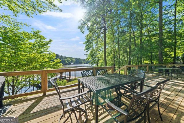 184 Crooked Creek Bay Road, Eatonton, GA 31024