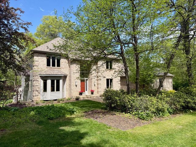 18650 Verna Lane, Prior Lake, MN 55372