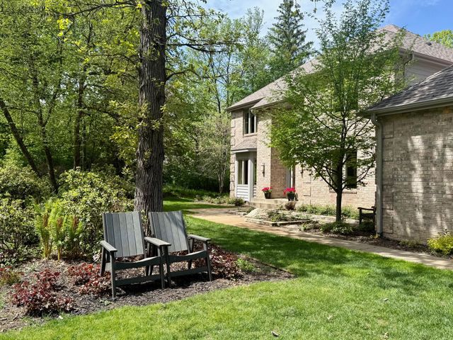 18650 Verna Lane, Prior Lake, MN 55372