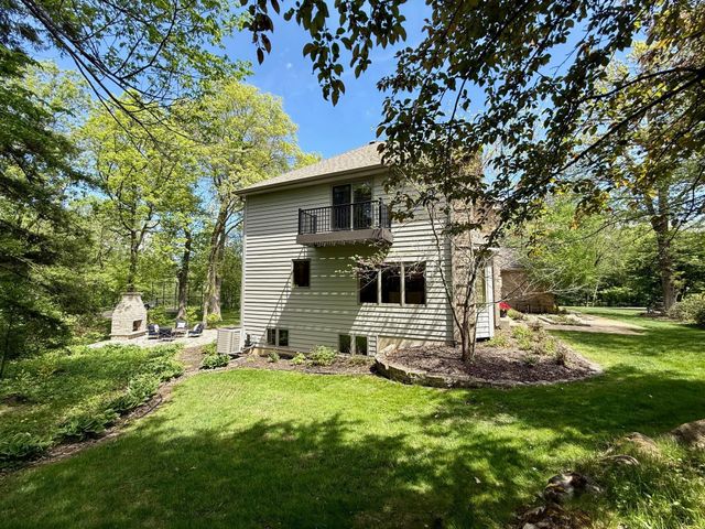 18650 Verna Lane, Prior Lake, MN 55372