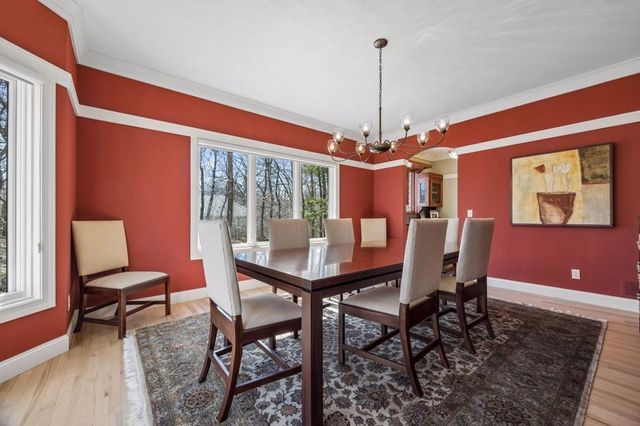 18650 Verna Lane, Prior Lake, MN 55372