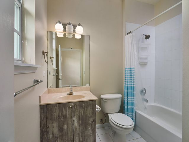 463 Schoolhouse Road, Jupiter, FL 33458