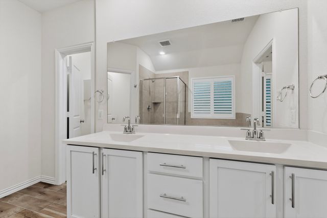 10142 Boswell Drive, Frisco, TX 75035