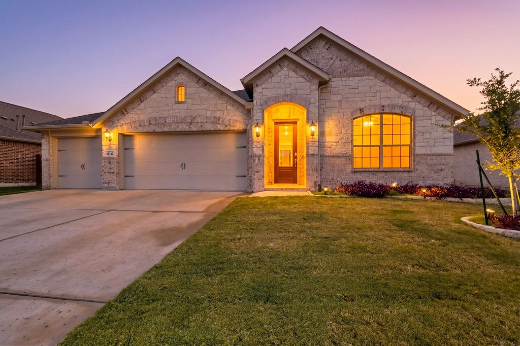 10142 Boswell Drive, Frisco, TX 75035