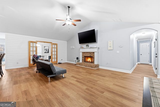 1618 McCannon Morris Road, Hull, GA 30646