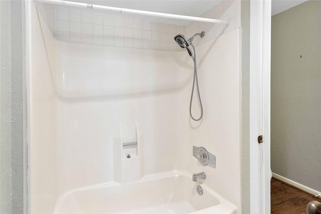 8009 Rebawood Drive, Humble, TX 77346