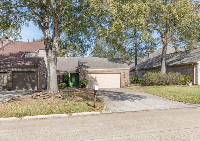 8009 Rebawood Drive, Humble, TX 77346