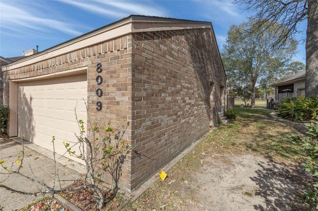 8009 Rebawood Drive, Humble, TX 77346