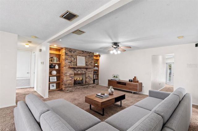 2803 E TRAPNELL ROAD, Plant City, FL 33566
