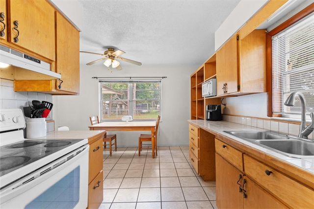 2803 E TRAPNELL ROAD, Plant City, FL 33566