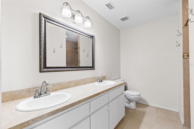 2803 E TRAPNELL ROAD, Plant City, FL 33566