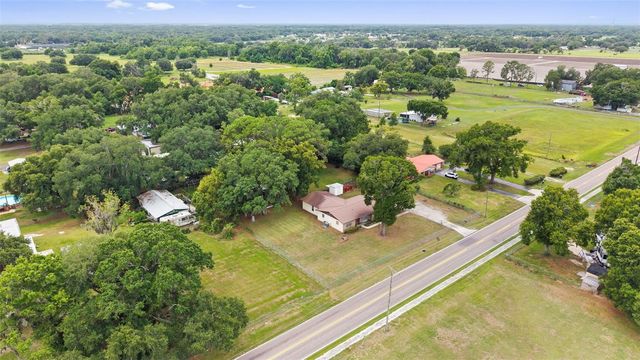 2803 E TRAPNELL ROAD, Plant City, FL 33566